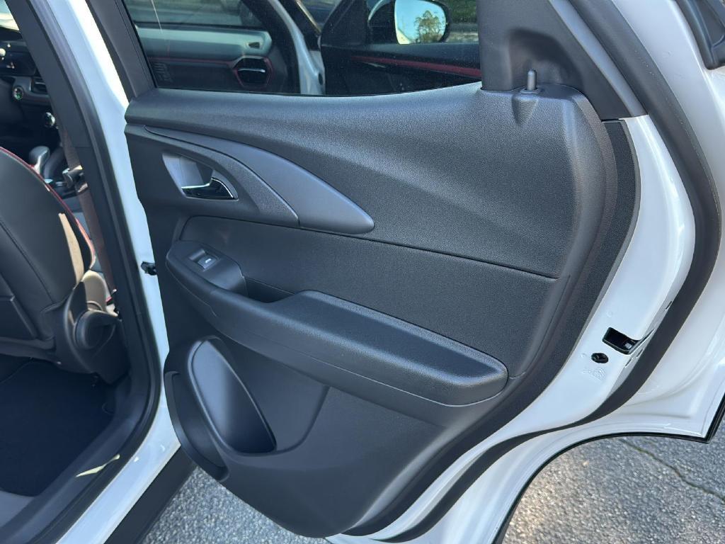 new 2025 Chevrolet TrailBlazer car, priced at $30,625