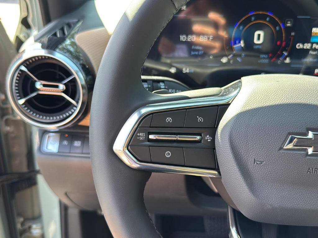 new 2026 Chevrolet Equinox car, priced at $36,555