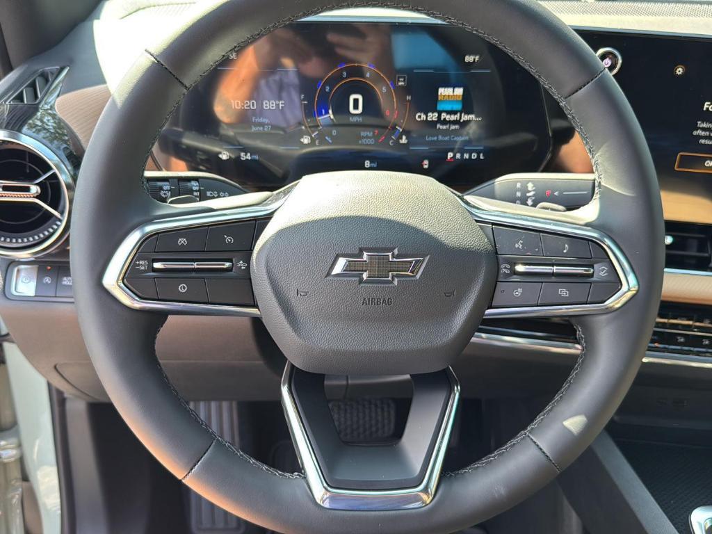 new 2026 Chevrolet Equinox car, priced at $36,555