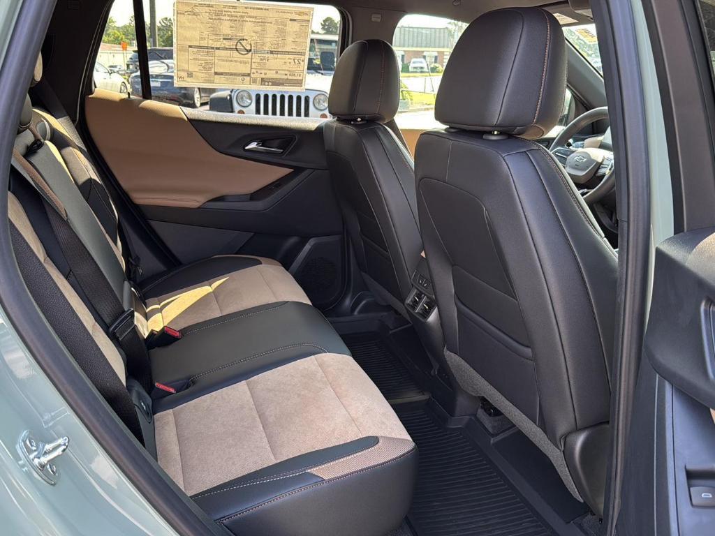 new 2026 Chevrolet Equinox car, priced at $36,555