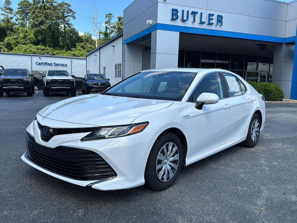 used 2020 Toyota Camry Hybrid car, priced at $25,444