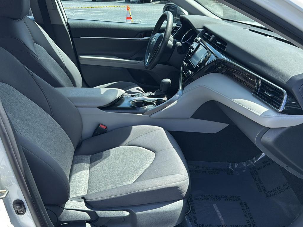 used 2020 Toyota Camry Hybrid car, priced at $25,444