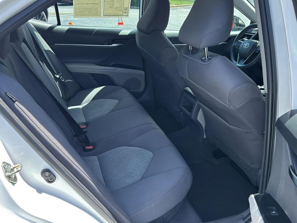 used 2020 Toyota Camry Hybrid car, priced at $25,444