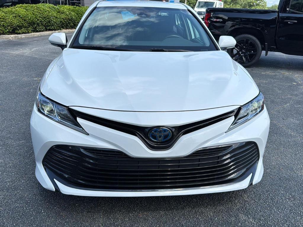 used 2020 Toyota Camry Hybrid car, priced at $25,444