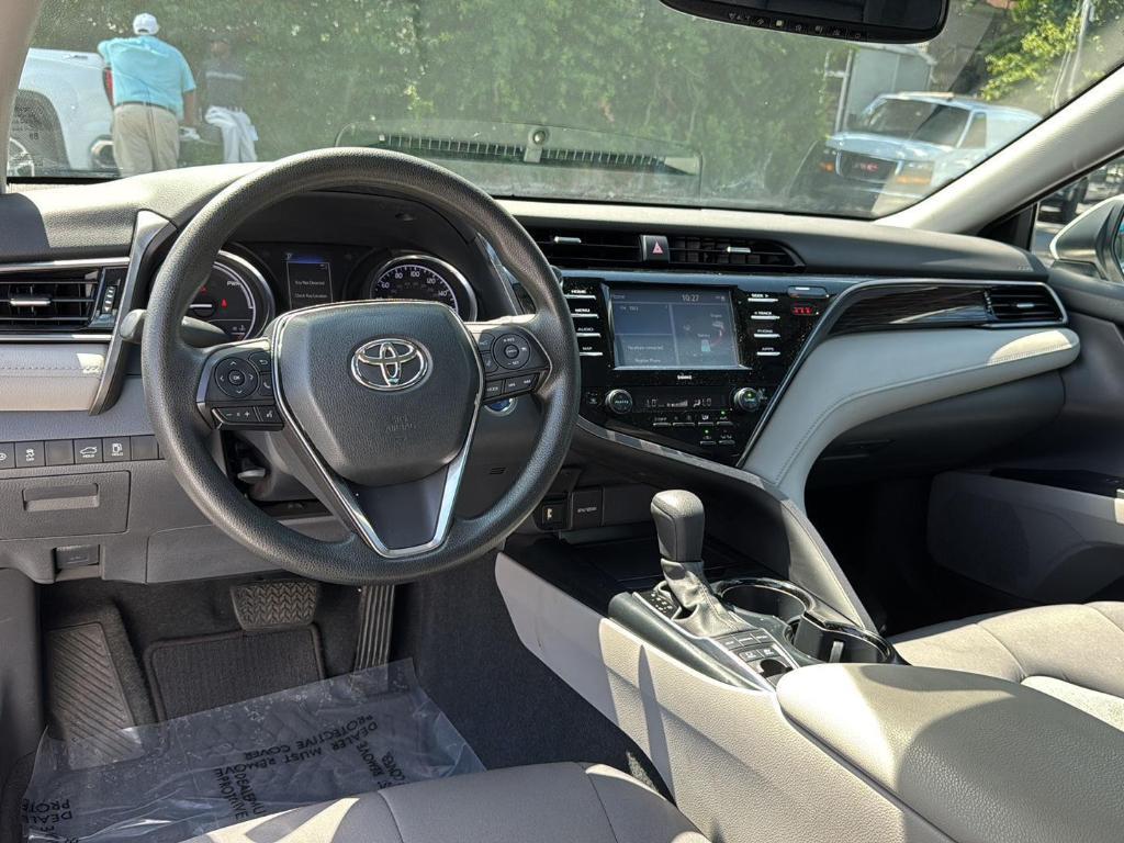 used 2020 Toyota Camry Hybrid car, priced at $25,444