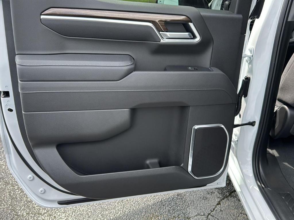 new 2025 Chevrolet Silverado 1500 car, priced at $48,955