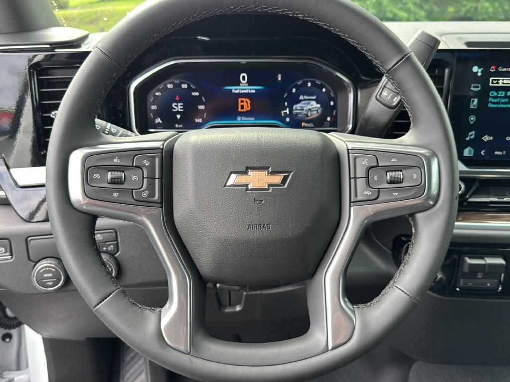 new 2025 Chevrolet Silverado 1500 car, priced at $48,955