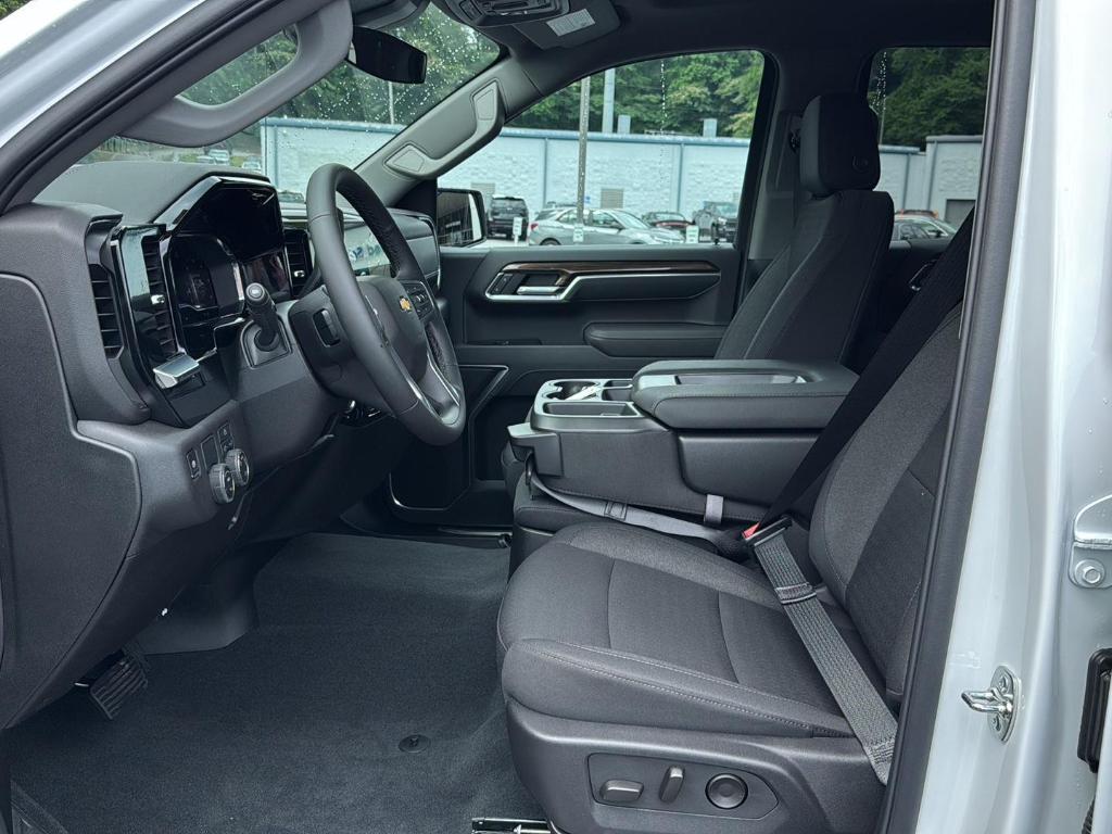 new 2025 Chevrolet Silverado 1500 car, priced at $48,955