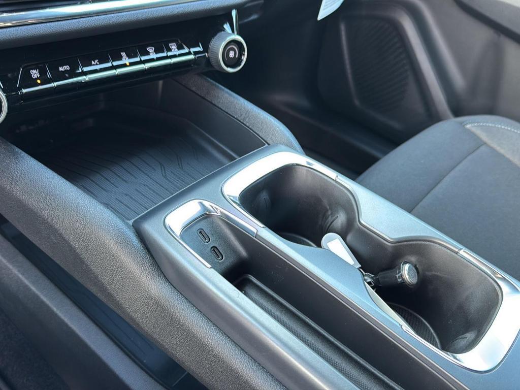 new 2026 Chevrolet Equinox EV car, priced at $39,835