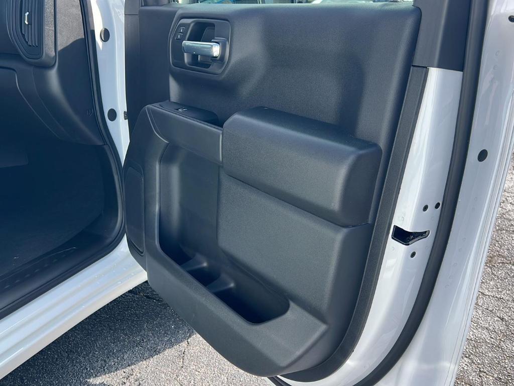 new 2025 Chevrolet Silverado 1500 car, priced at $53,955