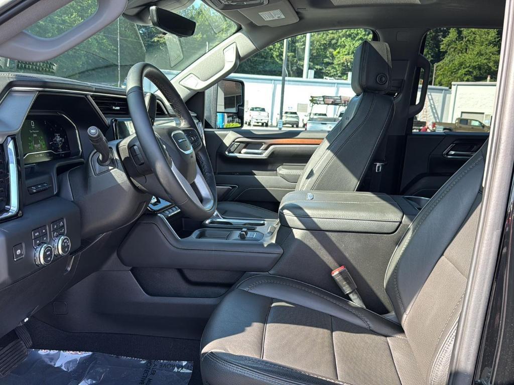 used 2024 GMC Sierra 3500 car, priced at $78,994