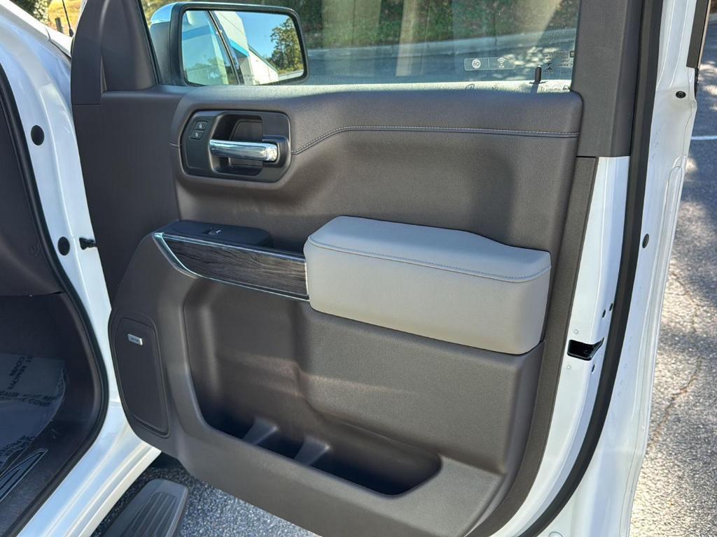 used 2022 Chevrolet Silverado 1500 Limited car, priced at $43,557