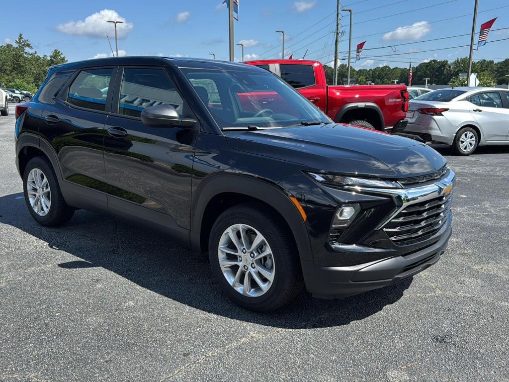 new 2026 Chevrolet TrailBlazer car, priced at $25,025