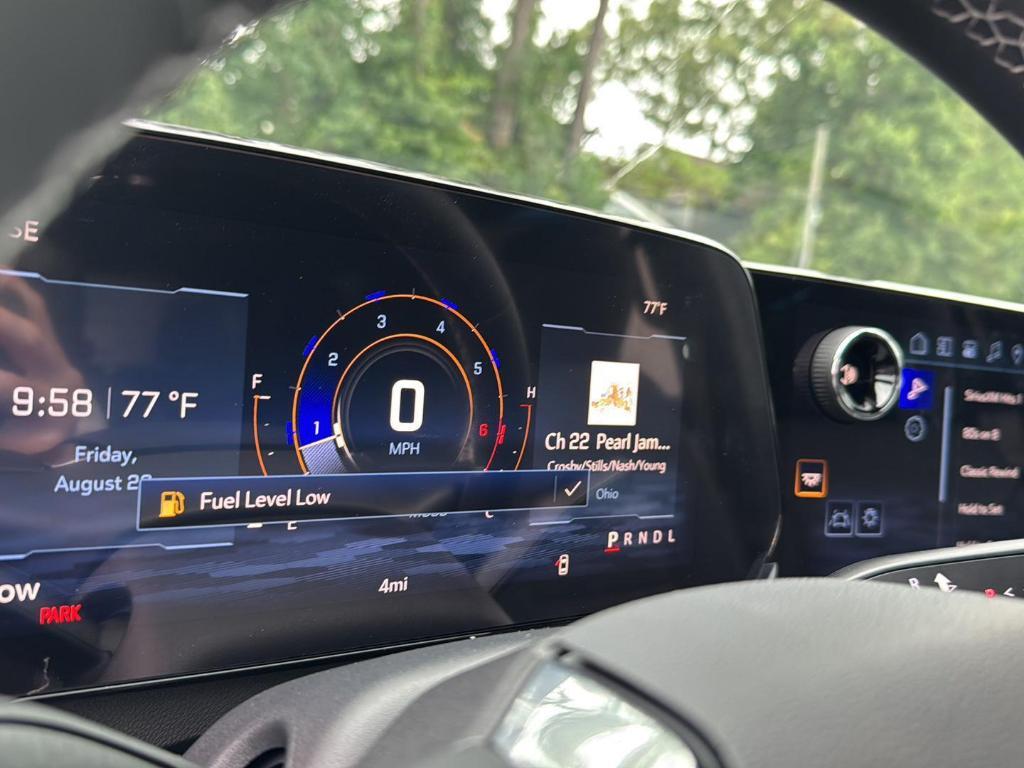 new 2026 Chevrolet Traverse car, priced at $43,170