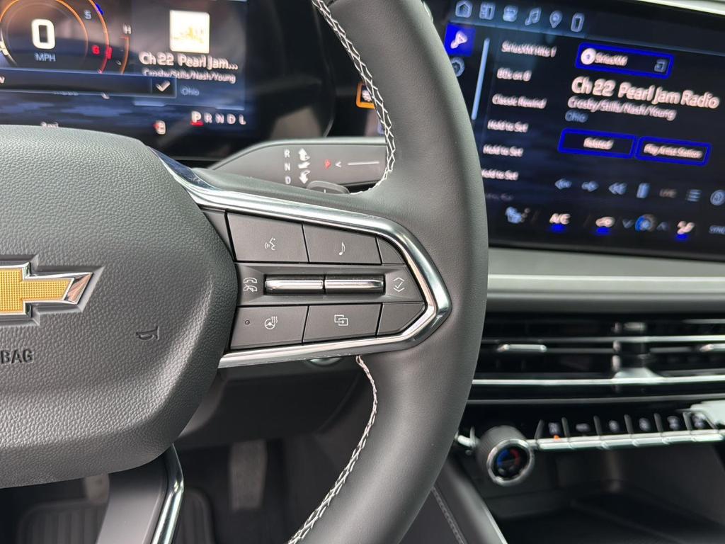 new 2026 Chevrolet Traverse car, priced at $43,170