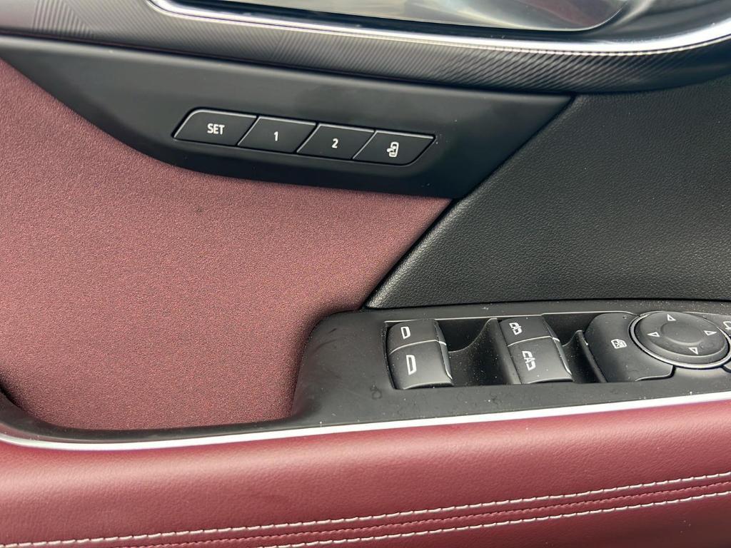 used 2024 Buick Envision car, priced at $34,488