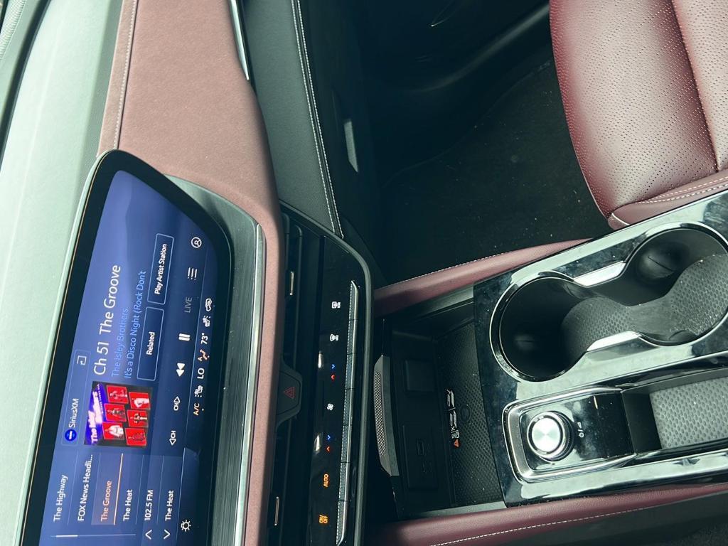 used 2024 Buick Envision car, priced at $34,488