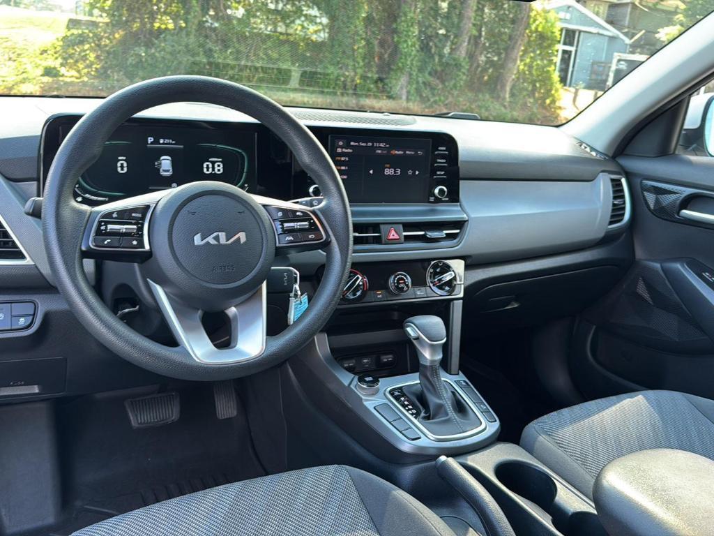 used 2024 Kia Seltos car, priced at $21,995