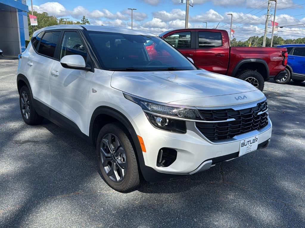 used 2024 Kia Seltos car, priced at $21,995