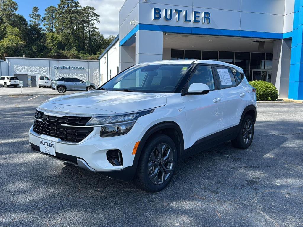used 2024 Kia Seltos car, priced at $21,995