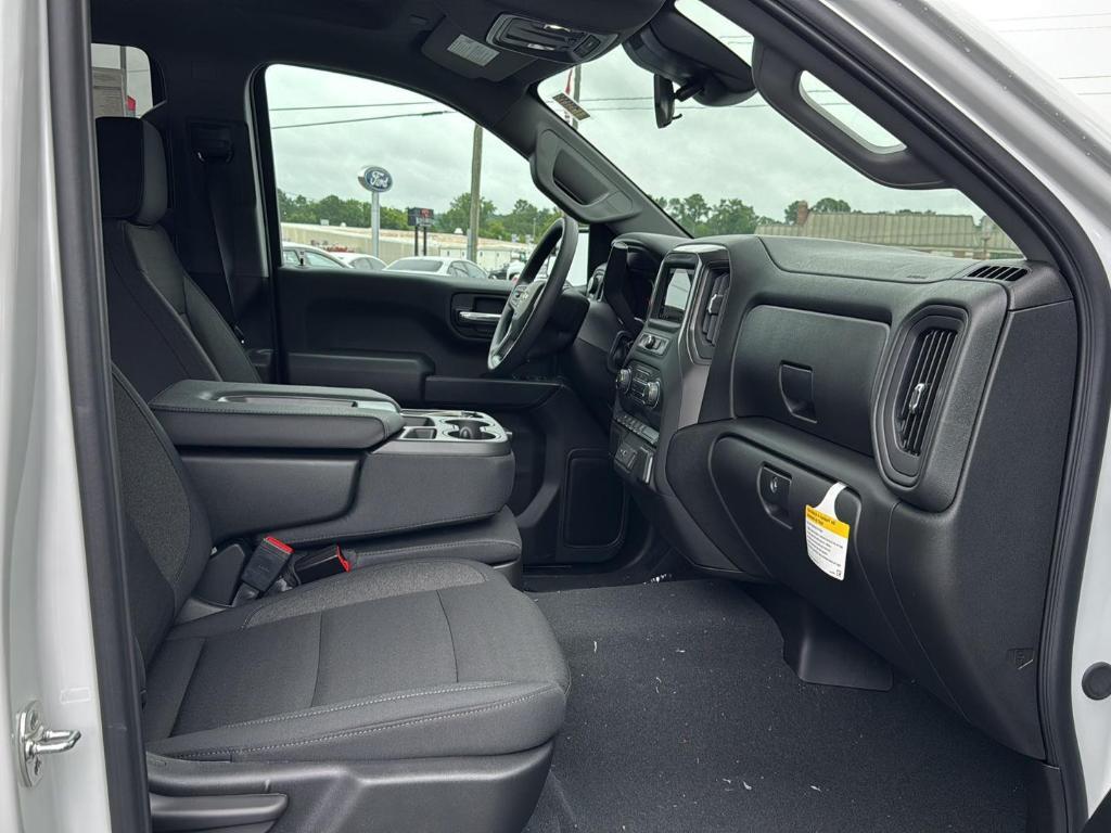 new 2025 Chevrolet Silverado 1500 car, priced at $48,130