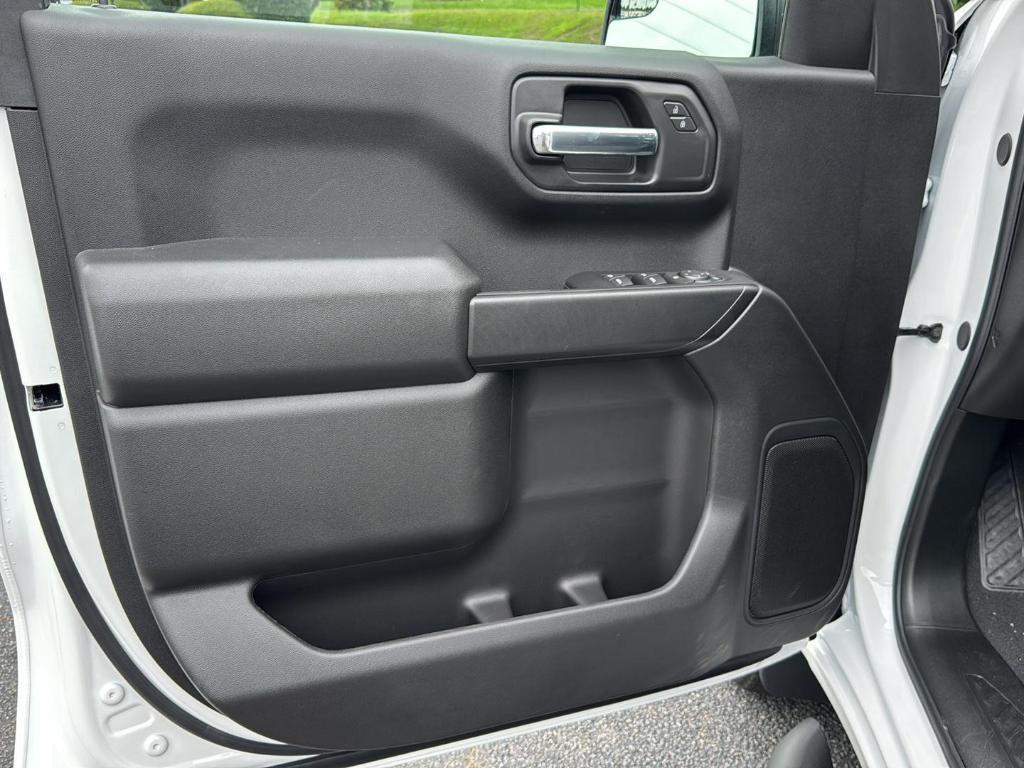 new 2025 Chevrolet Silverado 1500 car, priced at $48,130