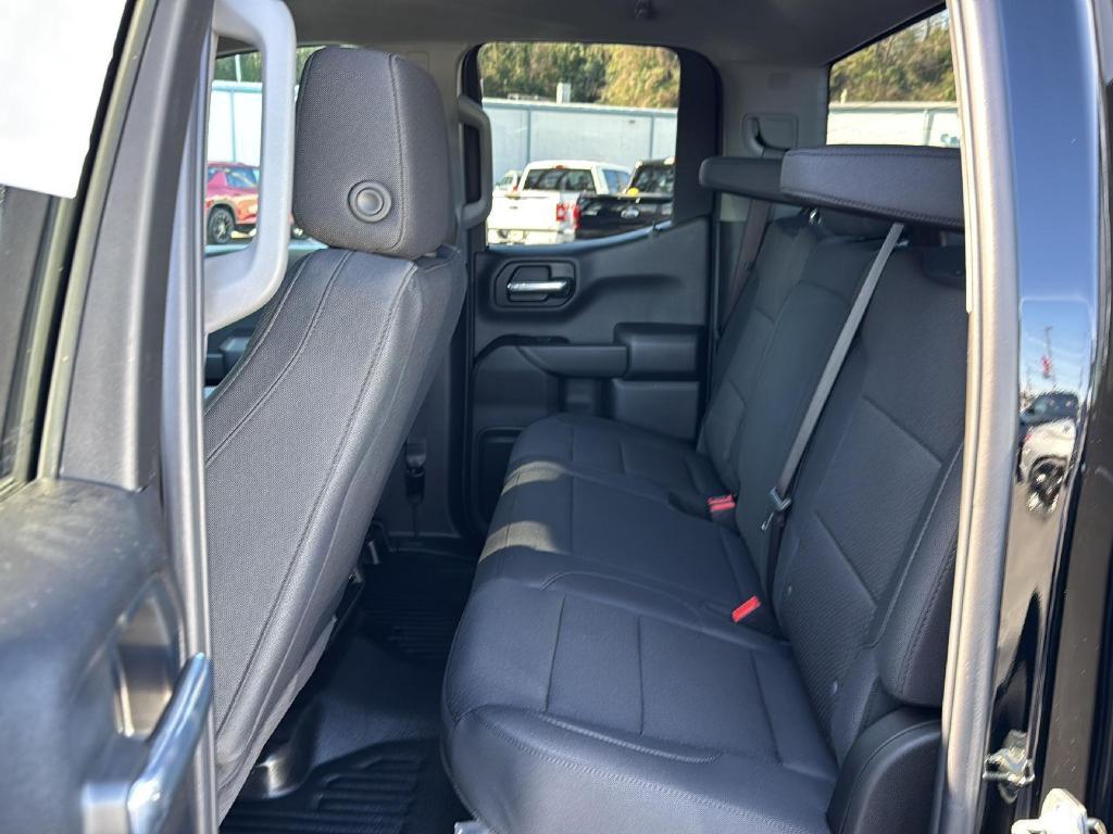 new 2025 Chevrolet Silverado 1500 car, priced at $45,070