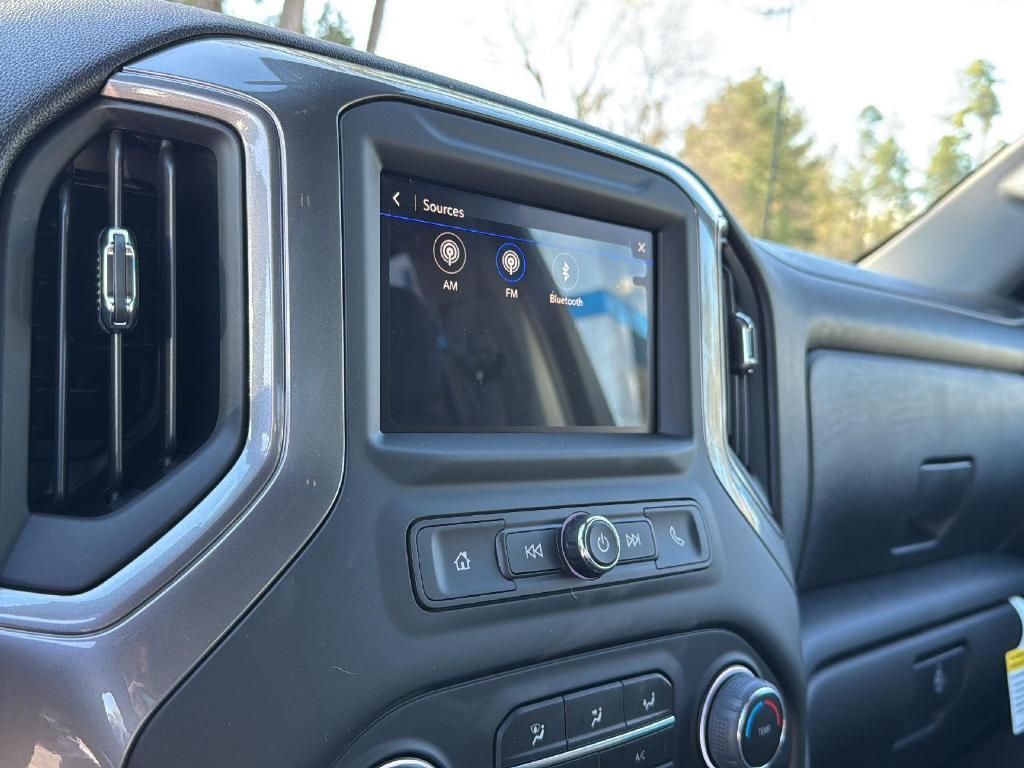 new 2025 Chevrolet Silverado 1500 car, priced at $45,070