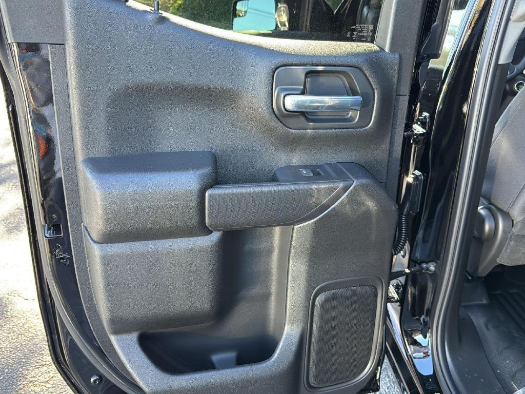 new 2025 Chevrolet Silverado 1500 car, priced at $45,070