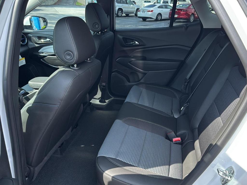 new 2025 Chevrolet Trax car, priced at $24,775