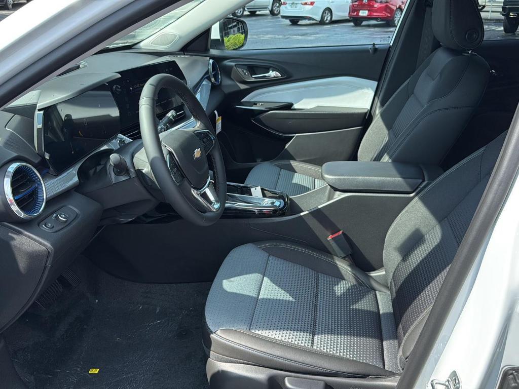 new 2025 Chevrolet Trax car, priced at $24,775