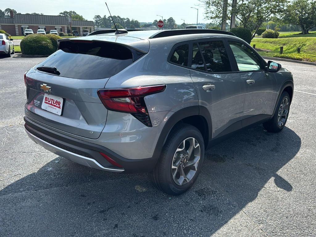 new 2025 Chevrolet Trax car, priced at $24,775