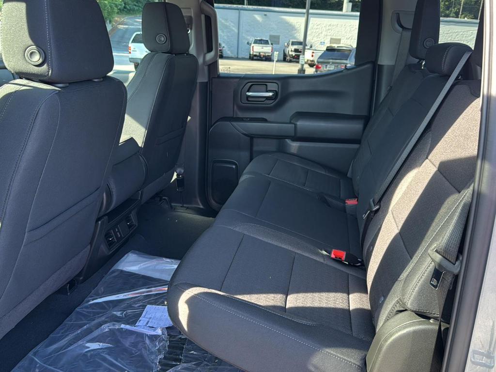 new 2025 Chevrolet Silverado 1500 car, priced at $43,555