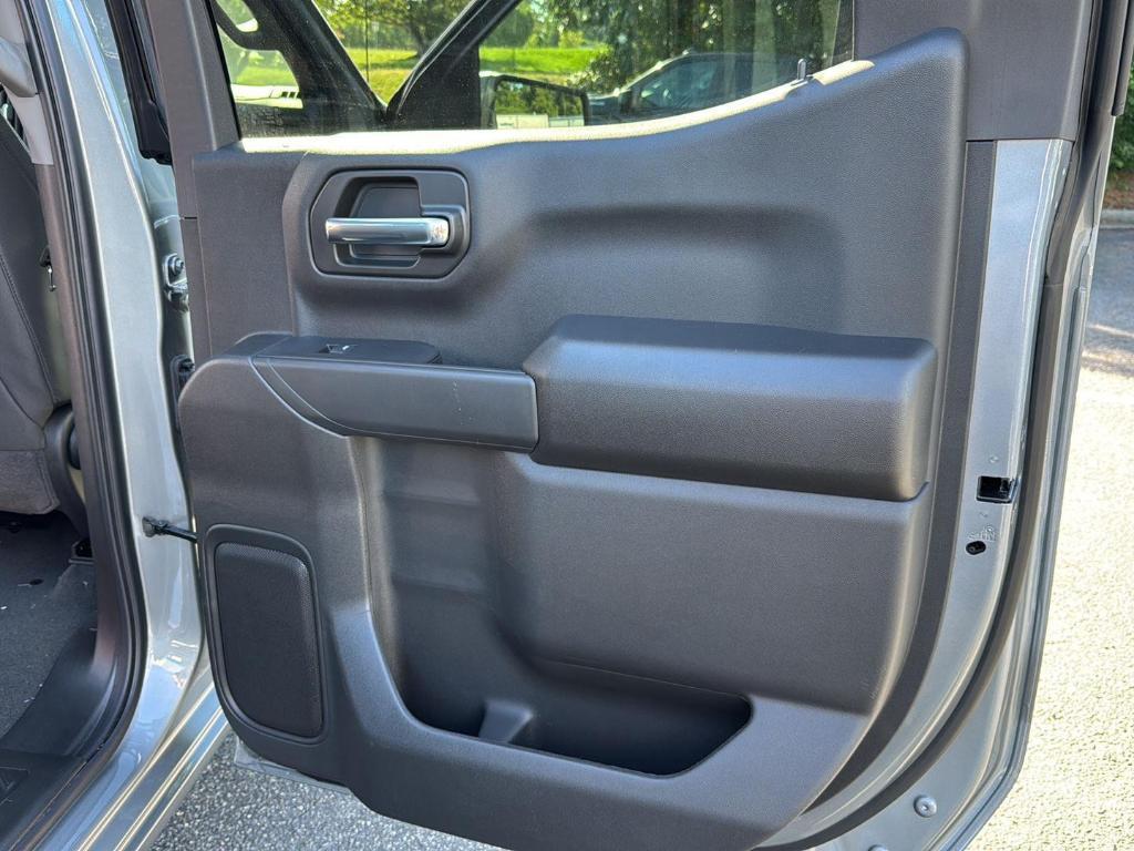 new 2025 Chevrolet Silverado 1500 car, priced at $43,555