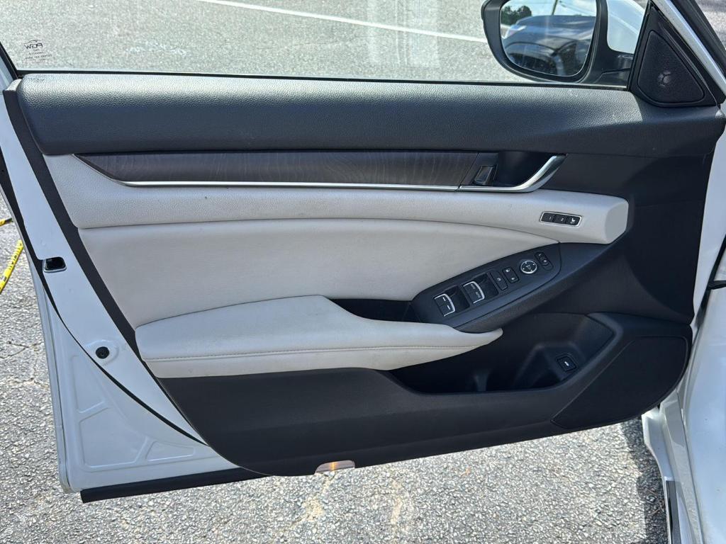 used 2020 Honda Accord Hybrid car, priced at $24,999