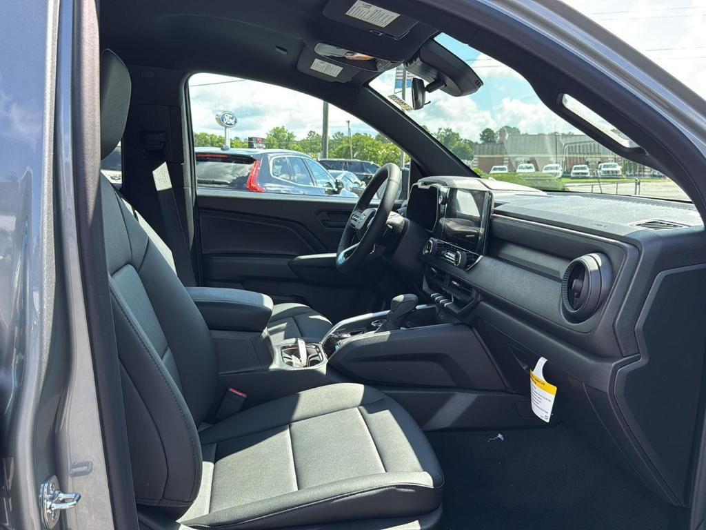 new 2025 Chevrolet Colorado car, priced at $41,535