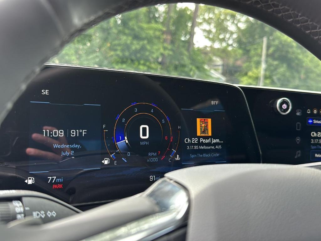 new 2026 Chevrolet Equinox car, priced at $33,030