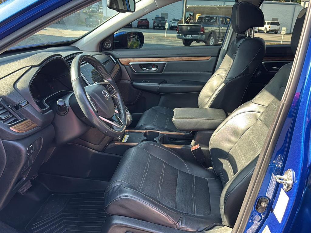 used 2020 Honda CR-V car, priced at $27,000
