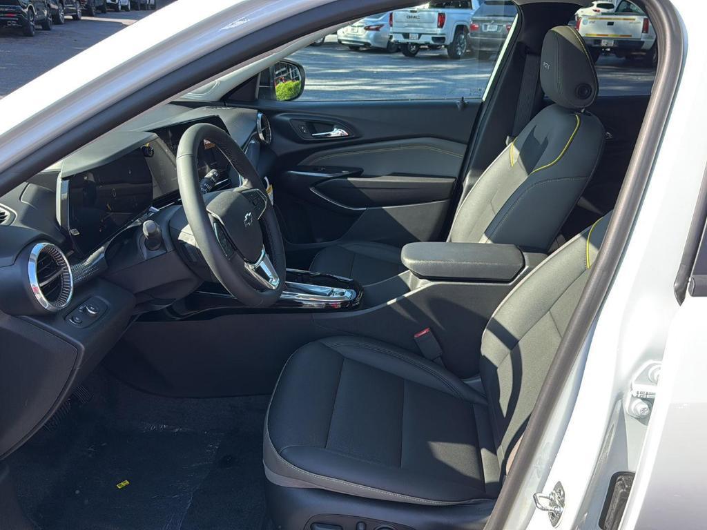 new 2025 Chevrolet Trax car, priced at $26,875