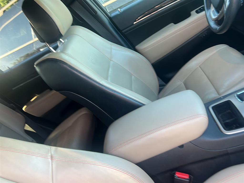 used 2016 Jeep Grand Cherokee car, priced at $22,000