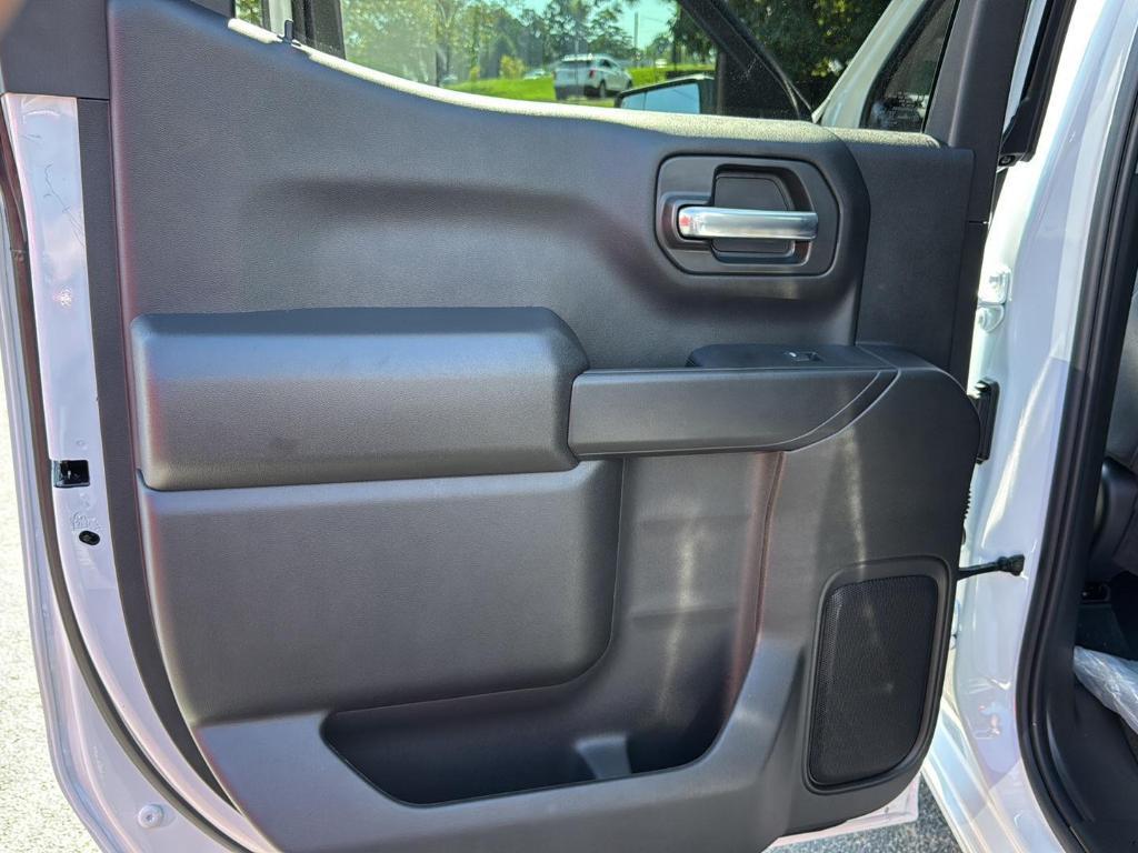 new 2026 Chevrolet Silverado 1500 car, priced at $44,450