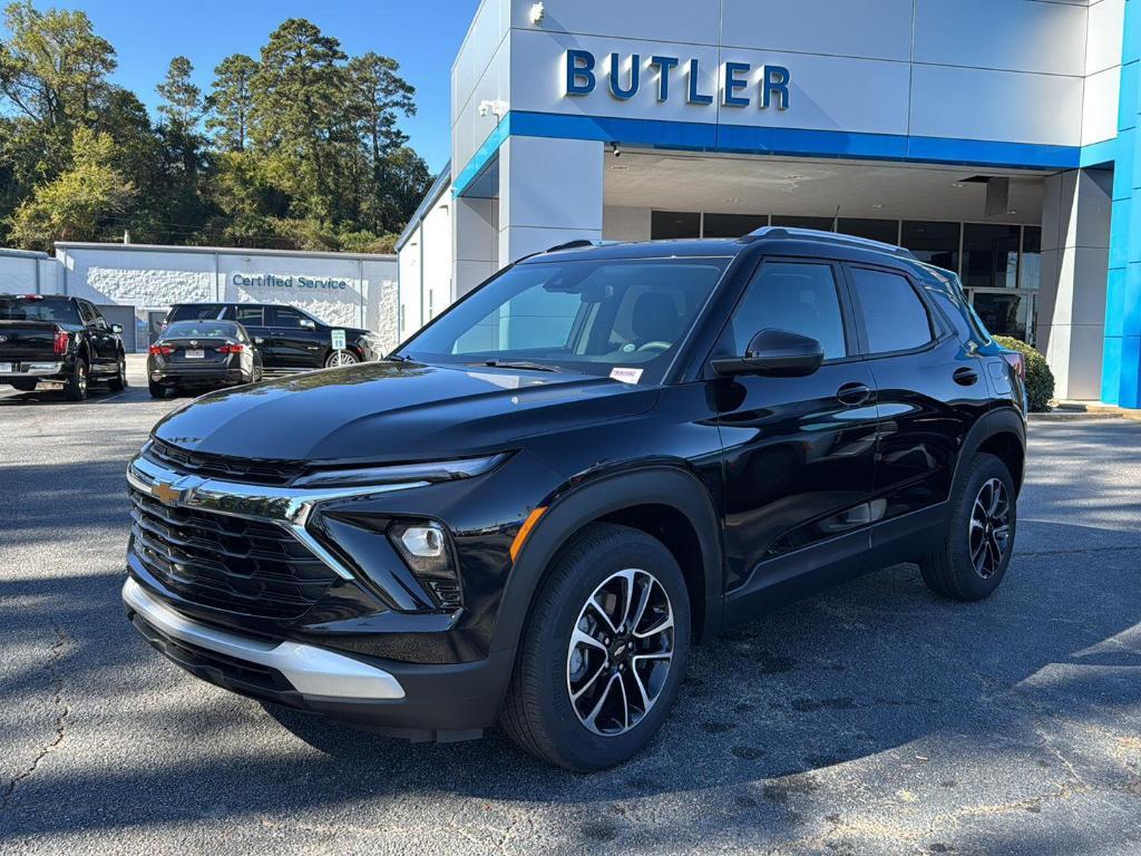 new 2026 Chevrolet TrailBlazer car, priced at $27,220
