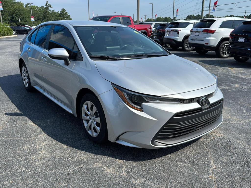 used 2025 Toyota Corolla car, priced at $23,999