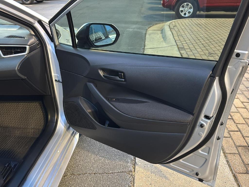 used 2025 Toyota Corolla car, priced at $23,999
