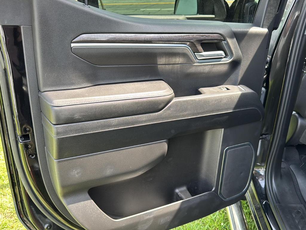 used 2023 Chevrolet Silverado 1500 car, priced at $42,999