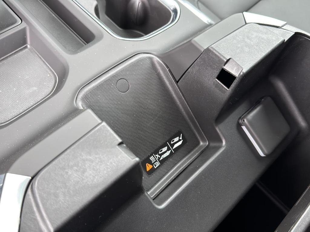 new 2025 Chevrolet Silverado 1500 car, priced at $58,960