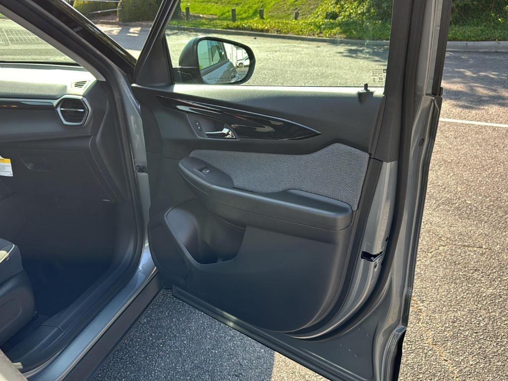 new 2026 Chevrolet TrailBlazer car, priced at $25,025