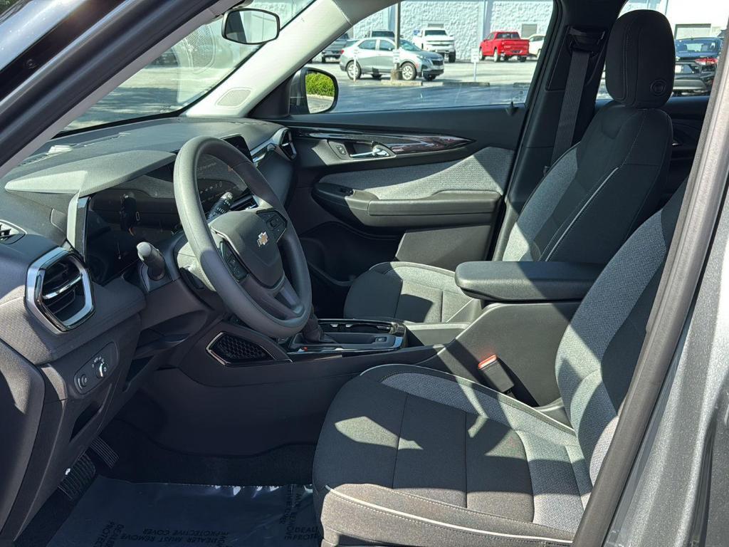 new 2026 Chevrolet TrailBlazer car, priced at $25,025