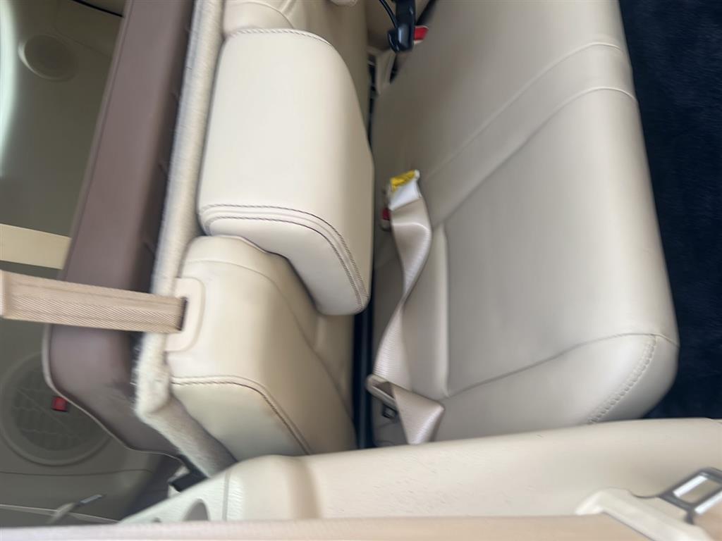 used 2014 Toyota Highlander car, priced at $17,995