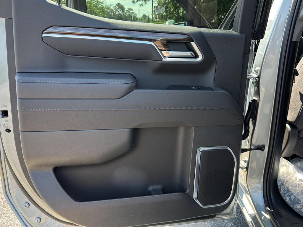 new 2025 Chevrolet Silverado 1500 car, priced at $55,705